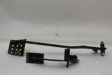 Load image into Gallery viewer, Brake &amp; Throttle Pedals 1013557-067 111725
