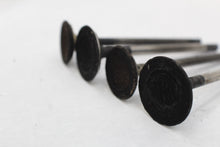 Load image into Gallery viewer, Exhaust Valves Springs 3085412 111728
