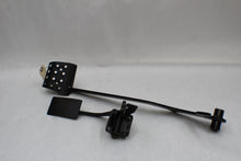 Load image into Gallery viewer, Foot Brake &amp; Throttle Pedal 1013521-067 112251
