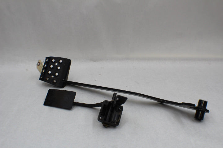 Foot Brake & Throttle Pedal 1013521-067 112251
