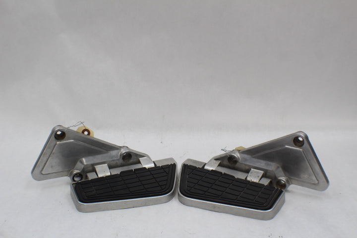 Footpeg Step Holders 50710-MG9-870 112455