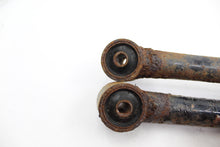 Load image into Gallery viewer, Rear Right Suspension Arm Set 62640-09820 113595
