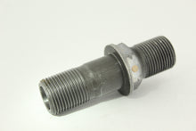 Load image into Gallery viewer, Oil Cooler Connector 3086401 1153102
