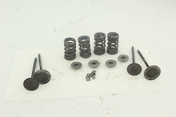 Exhaust Intake Valves Springs Retainers 12005-0047 1160108