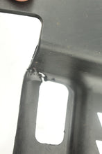 Load image into Gallery viewer, Front Wheel Well Panels 5438976-070 116104
