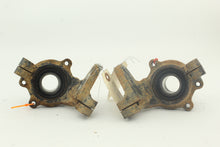 Load image into Gallery viewer, Front Left/Right Steering Knuckles 51231-19B01 116559
