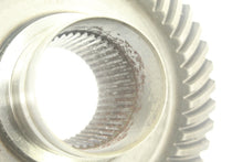 Load image into Gallery viewer, Differential Output Gear 52G-46101-01-00 117456
