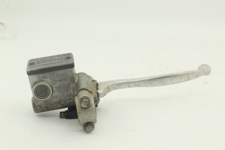 Front Brake Master Cylinder B16-F583T-00-00 117543