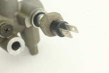 Load image into Gallery viewer, Brake Master Cylinder 1911985 117623
