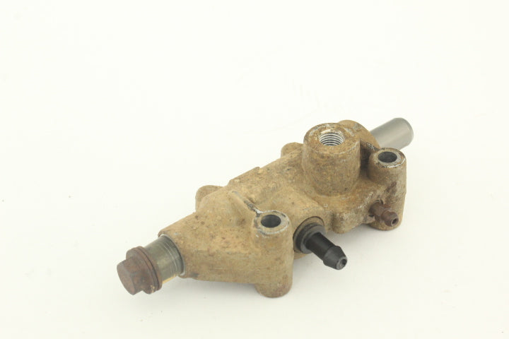 Rear Master Cylinder 1913033 118033