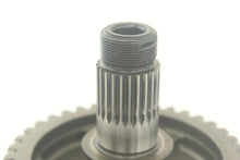 Load image into Gallery viewer, Middle Driven Transmission Shaft &amp; Gear 5KM-17523-10-00 1189117
