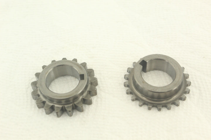OIl Pump Drive Sprocket & Gear 16321-31G00 1192140