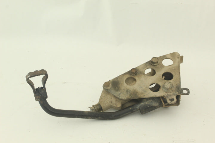 Rear Brake Master Cylinder & Lever 1913033 120352