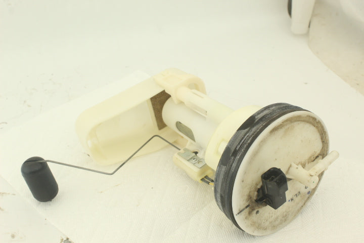 Fuel Pump Assy 15100-31G04 1204108