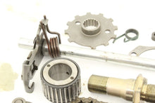 Load image into Gallery viewer, 2005 Kawasaki ZZR 600 Change Shaft Lever Comp 13161-1270
