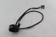 Load image into Gallery viewer, Left Handlebar Kill switch/Headlights 5LP-83973-01-00 121218

