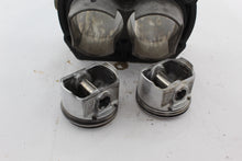 Load image into Gallery viewer, Cylinder &amp; Pistons 2202696 121497
