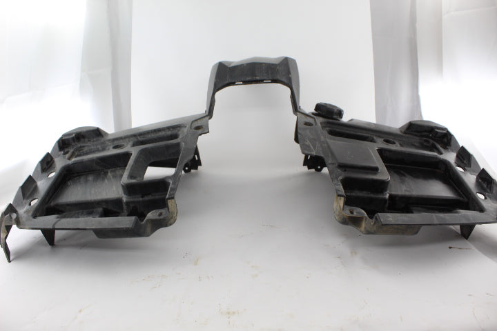 Front Fender Assembly 2633794-587 121614