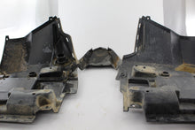 Load image into Gallery viewer, Front Fender Assembly 2633794-587 121614
