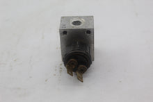 Load image into Gallery viewer, Brake Line Cross Fitting 7052292 121861
