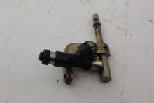 Load image into Gallery viewer, Injector Assy w/ Fuel Delivery Pipe 3089893 122089
