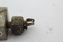 Load image into Gallery viewer, 2007 Polaris Sportsman X2 EFI 500 Brake Line Cross Fitting 7052292
