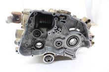 Load image into Gallery viewer, 2000 Yamaha Kodiak 400 Crankcase Right Side Case w/ Drive Gear 5GH-15100-02-00
