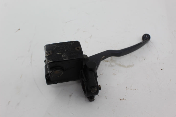 Front Brake Master Cylinder 5GH-2583T-10-00 122143