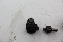 Load image into Gallery viewer, 2000 Yamaha Kodiak 400 Tachometer Gear Housing &amp; gears 4WV-17811-00-00
