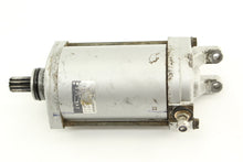 Load image into Gallery viewer, 2001 Bombardier Traxter XT 500 Starter Assy 420296125
