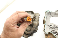 Load image into Gallery viewer, 2001 Bombardier Traxter XT 500 Clutch Housing &amp; Cover 420211921
