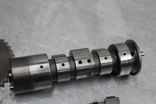 Load image into Gallery viewer, Camshaft &amp; Gear 3085855 105094
