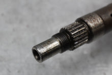 Load image into Gallery viewer, Crankshaft 13031-1239 M1032
