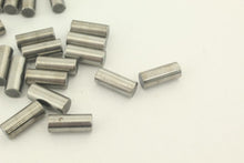 Load image into Gallery viewer, 2015 Polaris Scrambler Front Diferential Clutch Rollers 3235624
