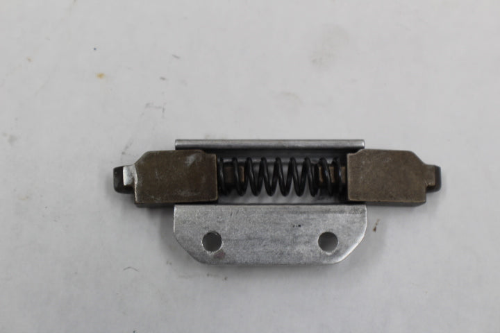 Gear Interlock Bracket Spring Pin 3233309 1105100