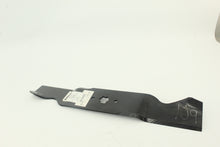 Load image into Gallery viewer, Mulching Blade / MTD 942-0677B Center 6pt. Star L 18 1/2&quot; W 3&quot; 335-855 M0916
